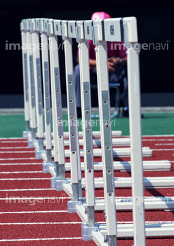 陸上競技場 の画像素材 スポーツ用品 オブジェクトの写真素材ならイメージナビ