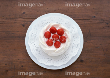 レースペーパー ホールケーキ の画像素材 菓子 デザート 食べ物の写真素材ならイメージナビ