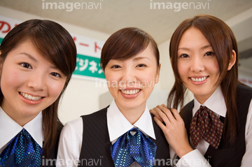 銀行員 制服 笑顔 の画像素材 ビジネス イラスト Cgの写真素材ならイメージナビ