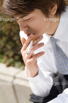 喫煙 の画像素材 構図 人物の写真素材ならイメージナビ