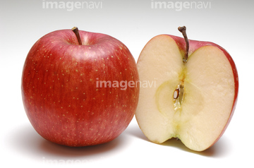 りんご 断面 果物 サンフジ の画像素材 健康管理 ライフスタイルの