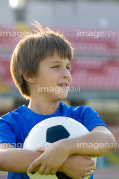 少年 かわいい サッカー少年 の画像素材 学校生活 ライフスタイルの写真素材ならイメージナビ