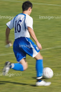 サッカー選手 日本人 背中 の画像素材 球技 スポーツの写真素材ならイメージナビ