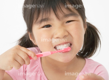 歯磨き 少女 の画像素材 病気 体調管理 人物の写真素材ならイメージナビ