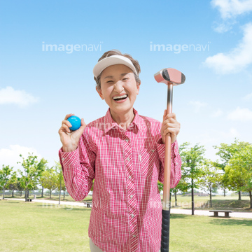 ゴルフ 日本人 シニア いきいき ロイヤリティフリー の画像素材 球技 スポーツの写真素材ならイメージナビ