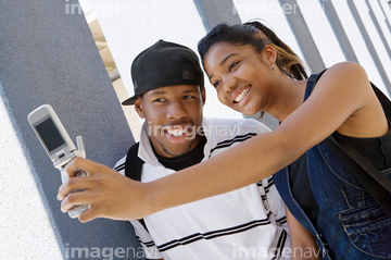 女子高生 自撮り 黒人 の画像素材 写真素材ならイメージナビ