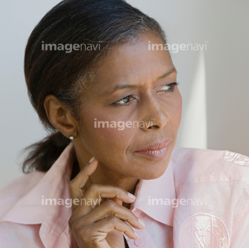 熟女 70代 顔 黒人 の画像素材 家族 人間関係 人物の写真素材ならイメージナビ