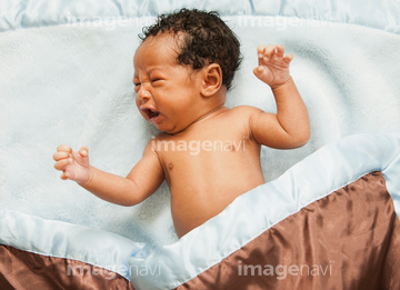 赤ちゃん 生まれたて 黒人 の画像素材 赤ちゃん 育児 ライフスタイルの写真素材ならイメージナビ