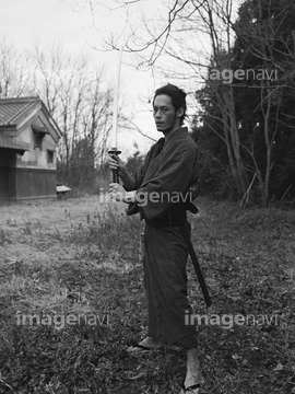 日本刀 構える 和風 の画像素材 年齢 人物の写真素材ならイメージナビ 日本刀 構える 和風 の画像素材 年齢 人物の写真素材ならイメージナビ