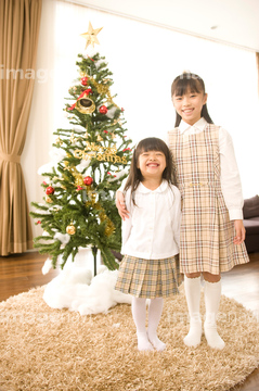 女児 日本人 ワンピース 冬 の画像素材 人物 イラスト Cgの写真素材ならイメージナビ