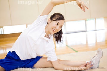 女子高生 体操服 の画像素材 日本人 人物の写真素材ならイメージナビ