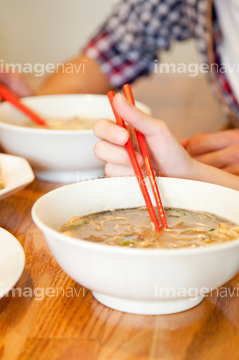 飲食店 店内 日本 ラーメン屋 ロイヤリティフリー の画像素材 業種 職業 ビジネスの写真素材ならイメージナビ