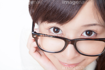 メガネ女子 の画像素材 ビジネスパーソン ビジネスの写真素材ならイメージナビ