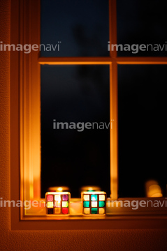 格子窓 夜 の画像素材 住宅 インテリアの写真素材ならイメージナビ