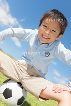 ショタ 小学生 日本人 サッカー少年 の画像素材 球技 スポーツの写真素材ならイメージナビ