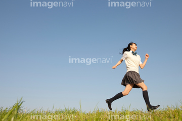 中学生 走る 動作 の画像素材 年齢 人物の写真素材ならイメージナビ