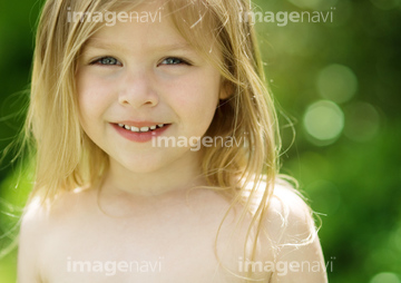 裸 幼児 女の子 外国人 の画像素材 外国人 人物の写真素材ならイメージナビ
