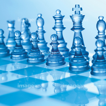 チェス キング 駒 の画像素材 交通イメージ 乗り物 交通の写真素材ならイメージナビ