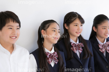 女性 集合写真 制服 の画像素材 学校生活 ライフスタイルの写真素材ならイメージナビ