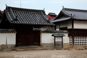 住宅 インテリア エクステリア 建具 門 塀 和風 日本家屋 門 の画像素材 写真素材ならイメージナビ