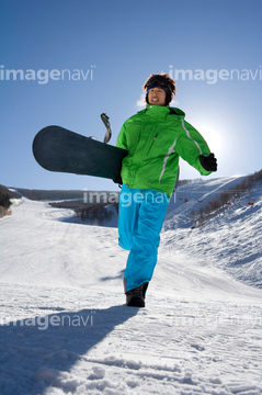 男 歩く 正面 イラスト シルエット 子供 足の部分 冬 の画像素材 行動 人物の写真素材ならイメージナビ