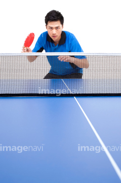 スポーツ 球技 卓球 構える の画像素材 写真素材ならイメージナビ