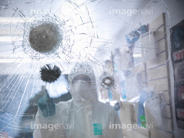 銃痕 の画像素材 交通イメージ 乗り物 交通の写真素材ならイメージナビ