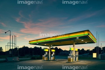 ガソリンスタンド 海外 夕 ロイヤリティフリー 写真 の画像素材 ファッション用品 オブジェクトの写真素材ならイメージナビ