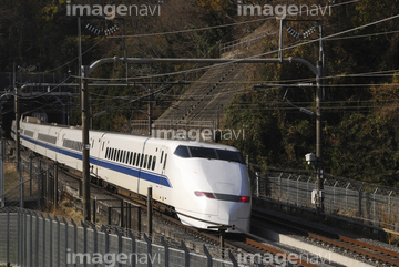 乗り物 交通 鉄道 新幹線 架線柱 東海道新幹線 の画像素材 写真素材ならイメージナビ