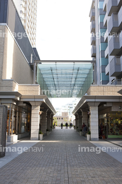 ショッピングモール 日本 代官山アドレス ディセ ロイヤリティフリー の画像素材 都会 町並 建築の写真素材ならイメージナビ