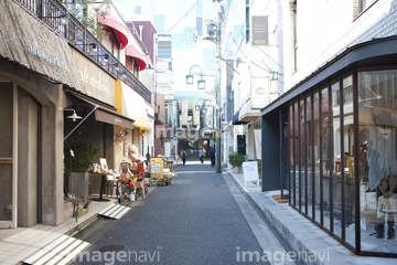 町並 建築 都会 繁華街 東京 目黒区 の画像素材 写真素材ならイメージナビ