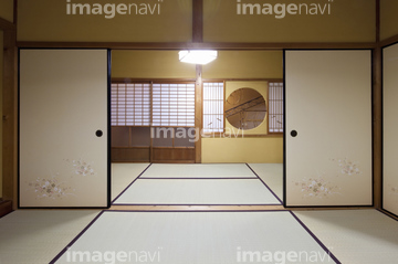 明り取り窓 日本 の画像素材 部屋 住宅 インテリアの写真素材ならイメージナビ