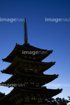 日本 寺 五重塔 シルエット の画像素材 日本 国 地域の写真素材ならイメージナビ