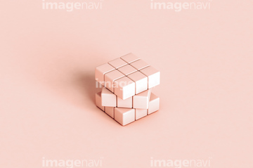 ルービックキューブ の画像素材 人物 イラスト Cgの写真素材ならイメージナビ