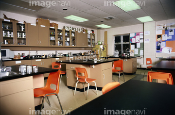 理科室 椅子 の画像素材 科学 テクノロジーの写真素材ならイメージナビ