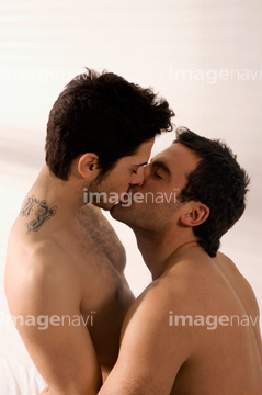 ゲイ キス 抱く の画像素材 外国人 人物の写真素材ならイメージナビ
