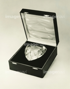 プレゼント 箱 宝石箱 イラスト の画像素材 イラスト素材ならイメージナビ