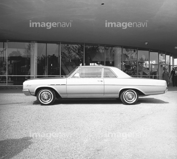 乗用車 セダン レトロ イラスト の画像素材 デザインパーツ イラスト Cgのイラスト素材ならイメージナビ