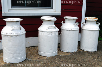 ミルク缶 の画像素材 リゾート 田園 町並 建築の写真素材ならイメージナビ