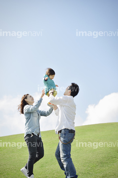 アオリ 男性 顔 赤ちゃん 子供 の画像素材 家族 人間関係 人物の写真素材ならイメージナビ