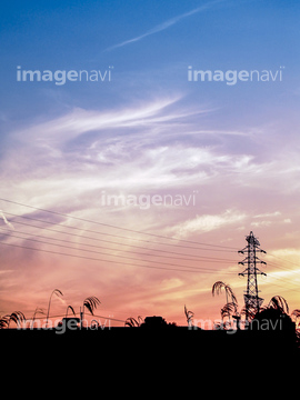 夕暮れの帰り道 の画像素材 写真素材ならイメージナビ