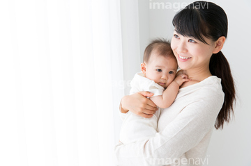 赤ちゃん 子供 日本人 笑顔 生後6か月 ロイヤリティフリー の画像素材 日本人 人物の写真素材ならイメージナビ