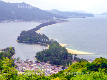 覗く 股のぞき の画像素材 海 自然 風景の写真素材ならイメージナビ