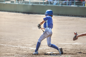 少年 かわいい 野球少年 の画像素材 球技 スポーツの写真素材ならイメージナビ