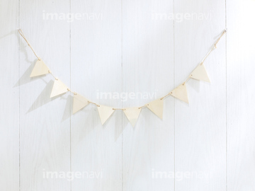 フラッグガーランド の画像素材 誕生日 行事 祝い事の写真素材ならイメージナビ