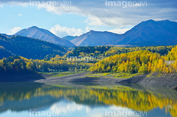 自然 風景 山 紅葉の山 の画像素材 写真素材ならイメージナビ