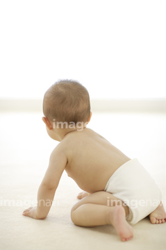 はう 活発 の画像素材 赤ちゃん 育児 ライフスタイルの写真素材ならイメージナビ