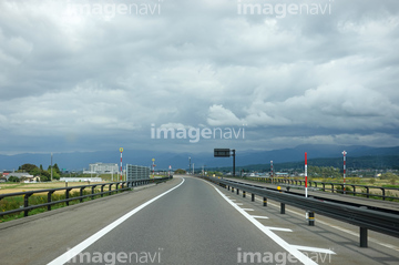 無料道路 の画像素材 道路 乗り物 交通の写真素材ならイメージナビ