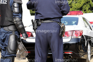 警察官 制服 機動隊 の画像素材 業種 職業 ビジネスの写真素材ならイメージナビ