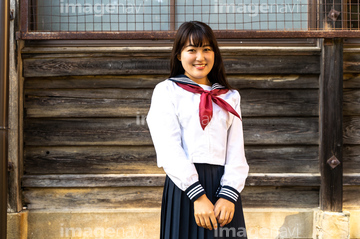 人物 日本人 女性 美人 高校生 かわいい の画像素材 写真素材ならイメージナビ